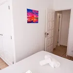 Apartment Casa Do Mike - Cozy 1 Bedroom Steps From The Nazare