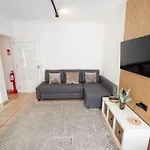 Apartment Casa Do Mike - Cozy 1 Bedroom Steps From The Nazare