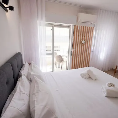 Casa Do Mike Appartamento Nazaré