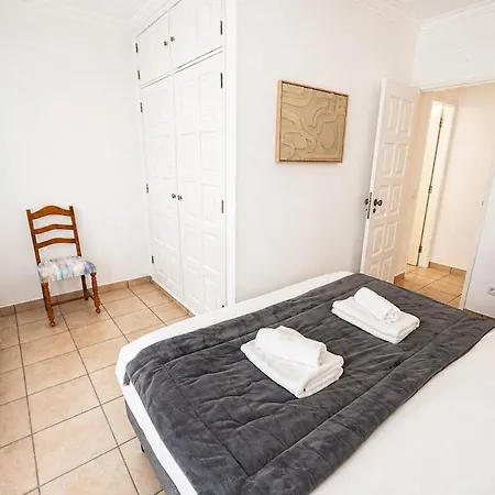 Casa Do Mike - Cozy 1 Bedroom Steps From The Nazaré